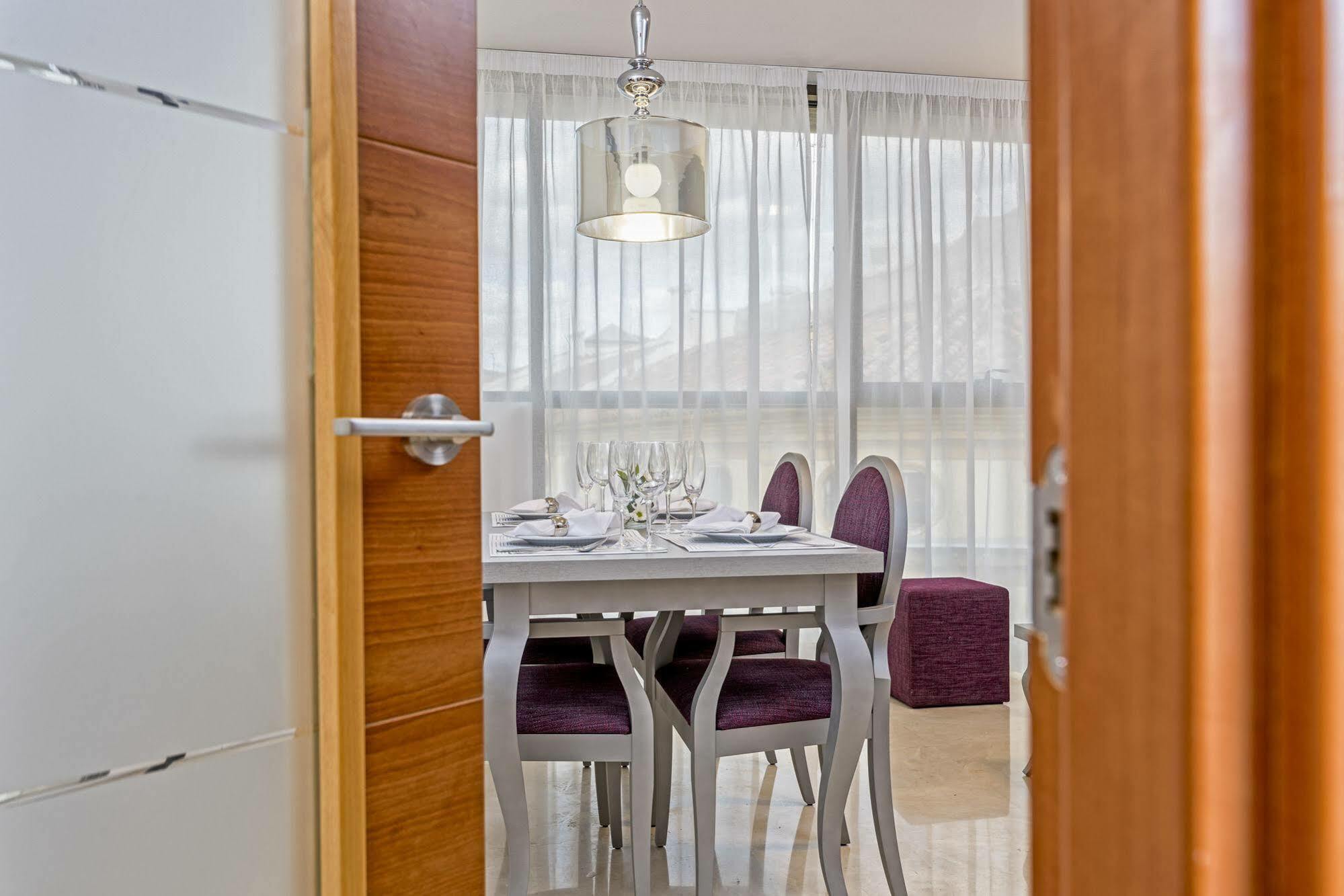 Goodplaces Larios Apartment Malaga Ngoại thất bức ảnh