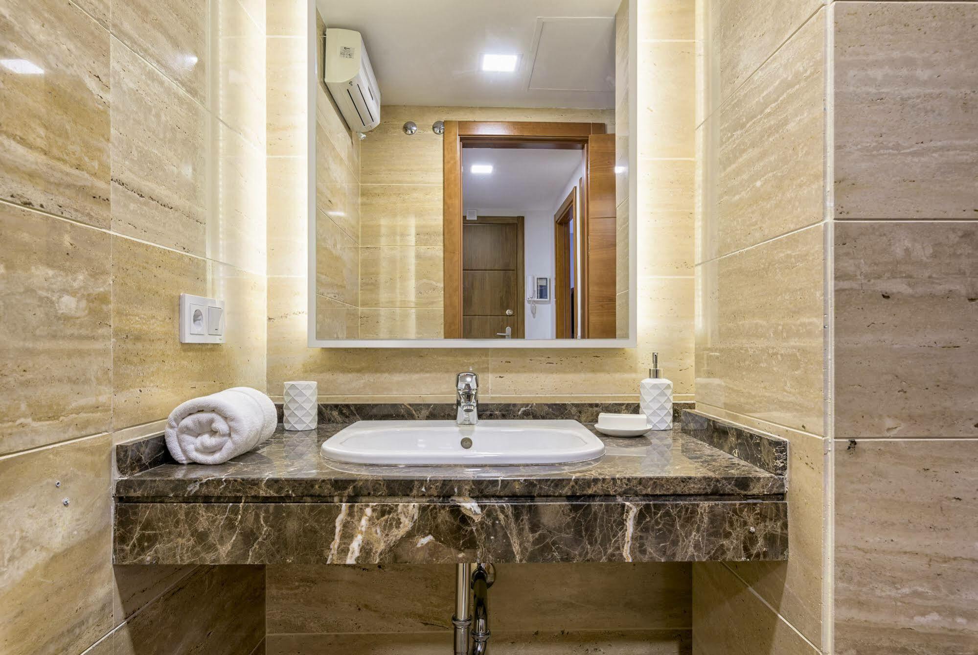 Goodplaces Larios Apartment Malaga Ngoại thất bức ảnh